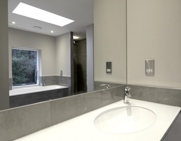 Ranmoor House - Bathroom Lighting 