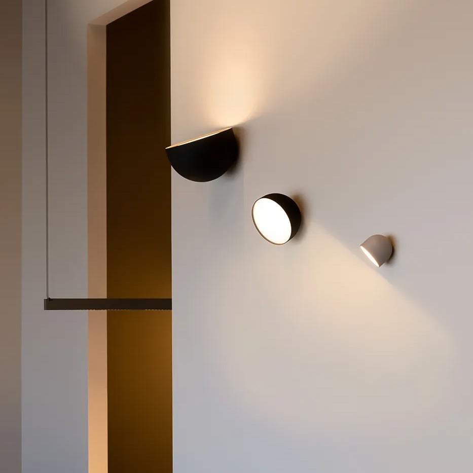 Vibia Plusminus Solo LED Ceiling / Wall Spotlight Vibia Plusminus Solo LED Ceiling / Wall Spotlight
