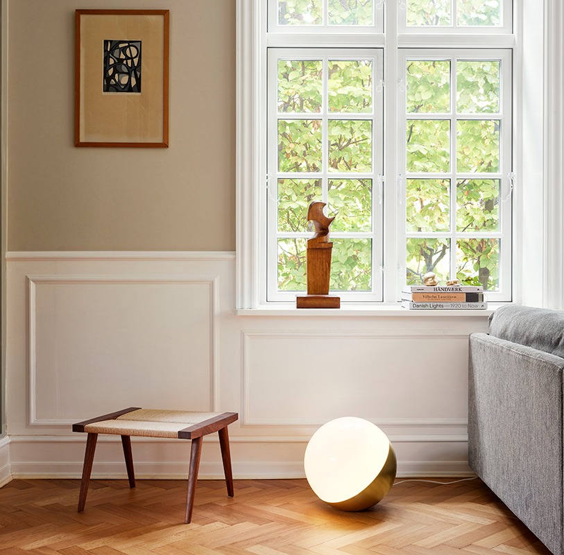 Louis Poulsen VL Studio 320 Table/Floor Lamp Polished Brass Louis Poulsen VL Studio 320 Table/Floor Lamp Polished Brass