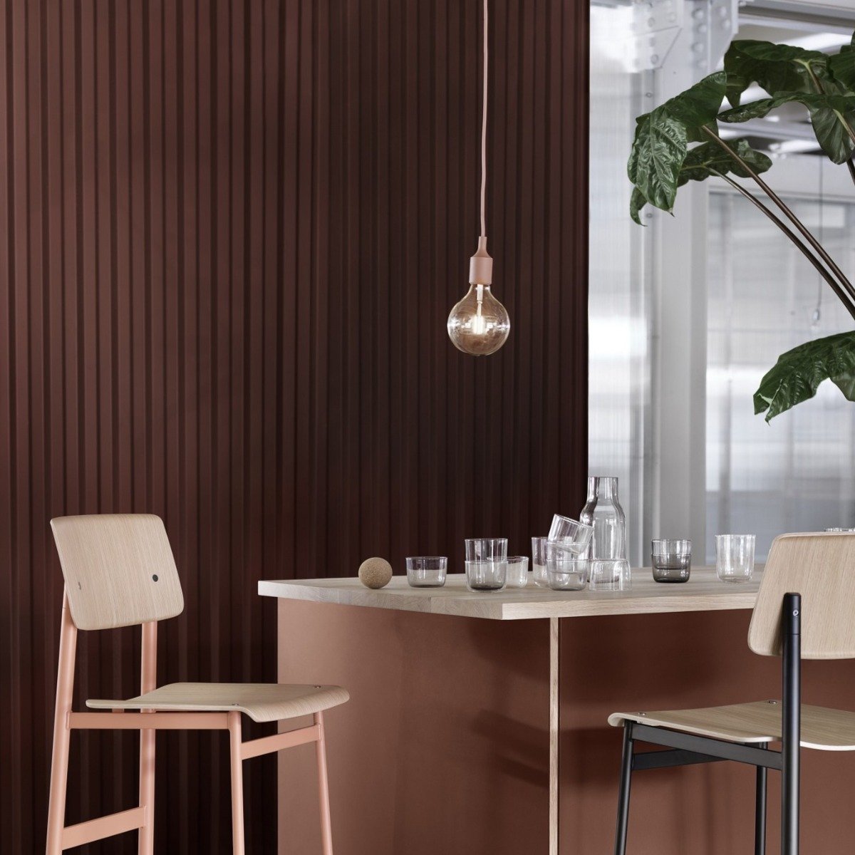 Muuto E27 in Rose
