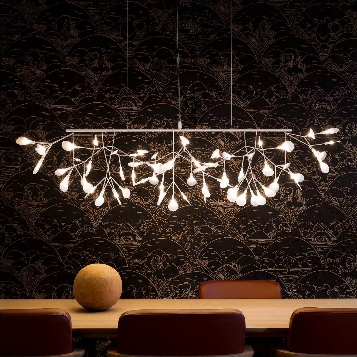 Moooi Heracleum III Linear LED Suspension Moooi Heracleum III Linear LED Suspension