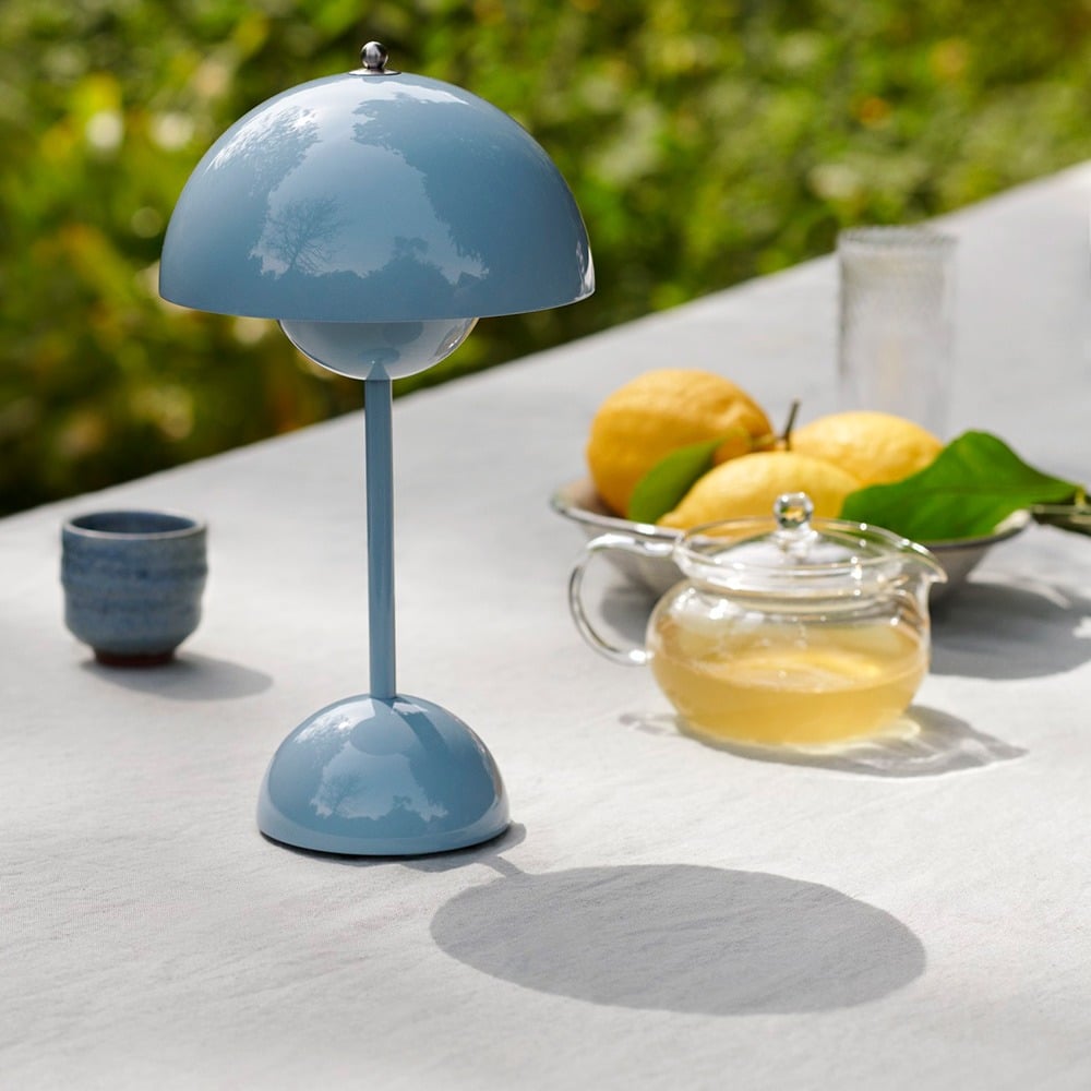 &Tradition Flowerpot VP9 LED Portable Lamp