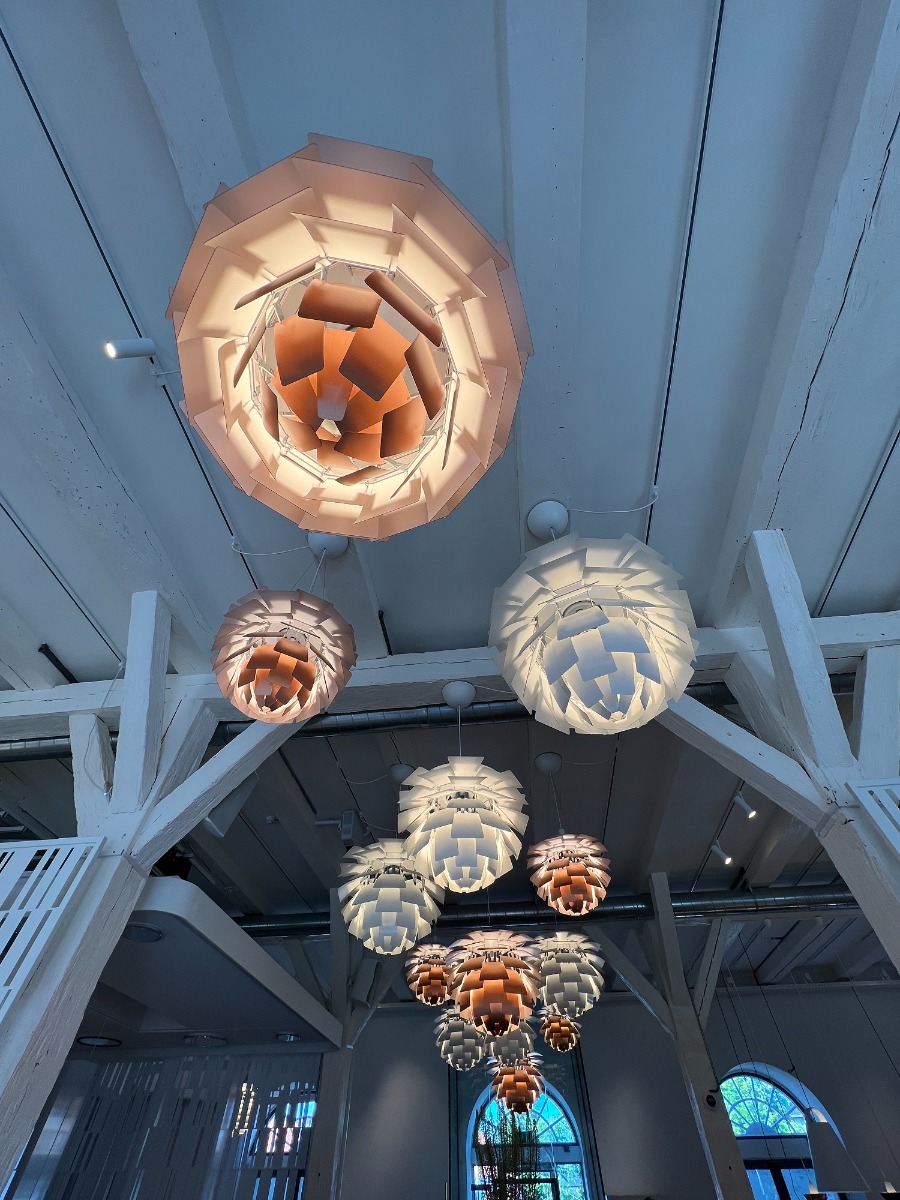 Louis Poulsen Artichoke cluster pendants