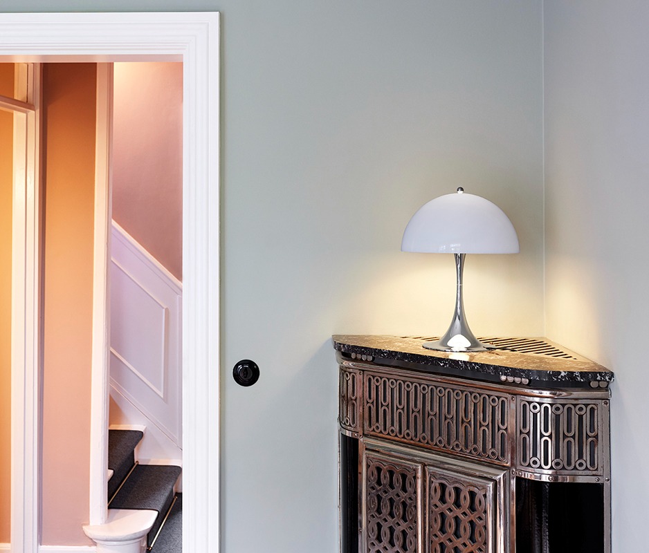 Louis Poulsen Panthella 320 Table Lamp Opal Grey Louis Poulsen Panthella 320 Table Lamp Opal Grey