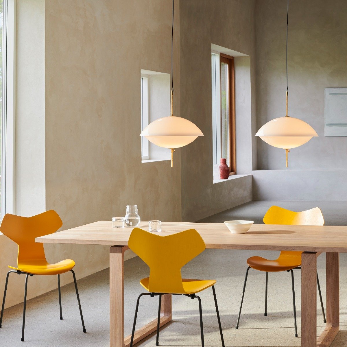 Fritz Hansen Clam Pendant Fritz Hansen Clam Pendant