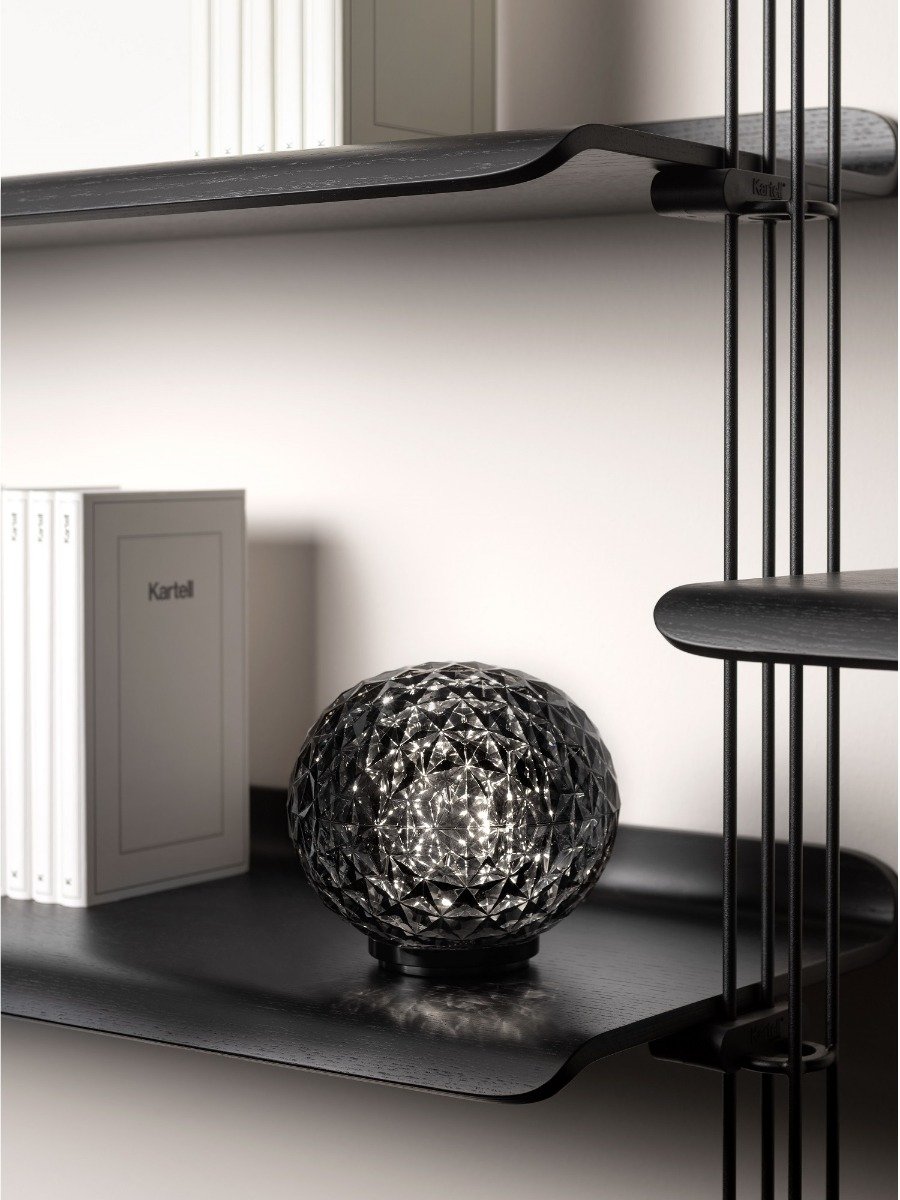 Mini planet portable lamp by Kartell