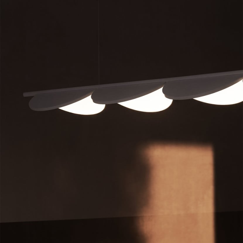Flos Almendra LED Suspension Flos Almendra LED Suspension