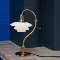 Louis Poulsen PH 2/2 Question Mark Table Lamp Louis Poulsen PH 2/2 Question Mark Table Lamp