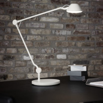 Fritz Hansen AQ01 LED Table Lamp