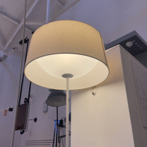 ModoLuce Disk Table Lamp