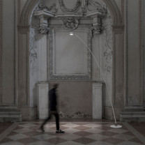 Davide Groppi Sampei LED Floor Lamp in White