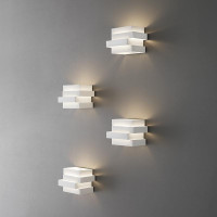 Escape Cube wall light