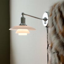 Louis Poulsen PH 2/1 Wall Light