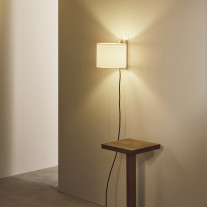 Santa & Cole TMM Corto Wall Light White Parchment Shadw with Beech Wood Structure Cable and Plug