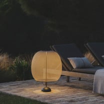 Vibia Closer Outdoor LED Floor Lamp Outdoors