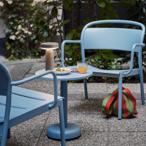 Muuto Ease Portable Lamp Outside