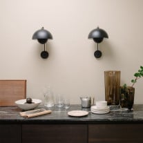 Matte Black &Tradition Flowerpot VP8 Wall Light