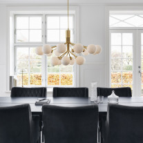Nuura Apiales 18 Chandelier Brushed Brass/Opal White Glass