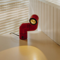 Santa & Cole Tatu LED Table/Wall Light Red