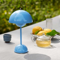 Swim Blue &Tradition Flowerpot VP9 LED Portable Lamp