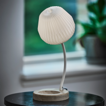 Le Klint Table Lamp Situ