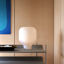 Muuto Stand Table Lamp Situ On