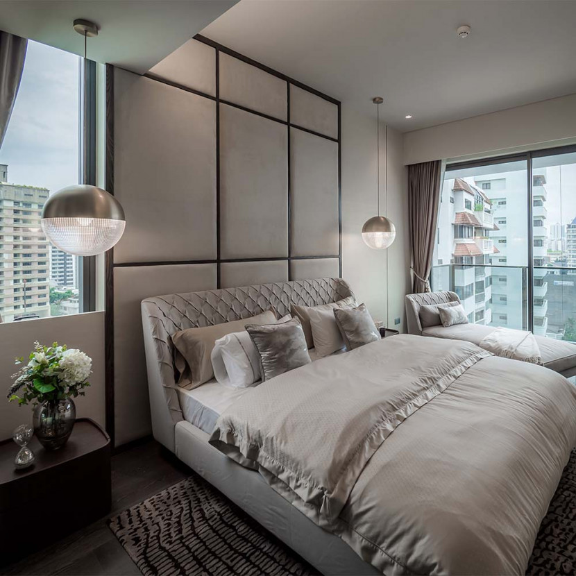 Lee Broom Lens Flair Pendant Light