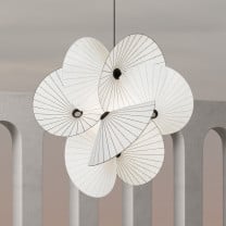 Moooi Serpentine Pendant in Situ