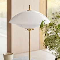 Fritz Hansen Clam Table Lamp