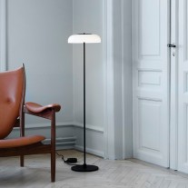 Nuura Blossi LED Floor Lamp Black/Opal White