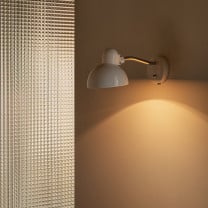 Fritz Hansen Kaiser Idell 6567 Wall Light White in Situ