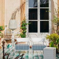 White Kartell Kabuki LED Outdoor Floor Lamp