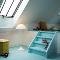 Louis Poulsen Panthella 400 Floor Lamp Lifestyle Steps