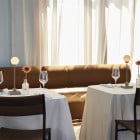 Northern Snowball Portable LED Table Lamp Lifestyle Restaurant 2