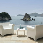 White Kartell Bubble Club Table