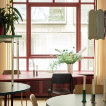 HAY Arcs Pendant Light Mirror in Restaurant