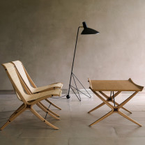 &Tradition Tripod HM8 Floor Lamp Black in Situ