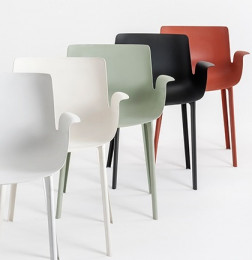 Kartell Piuma Chair 